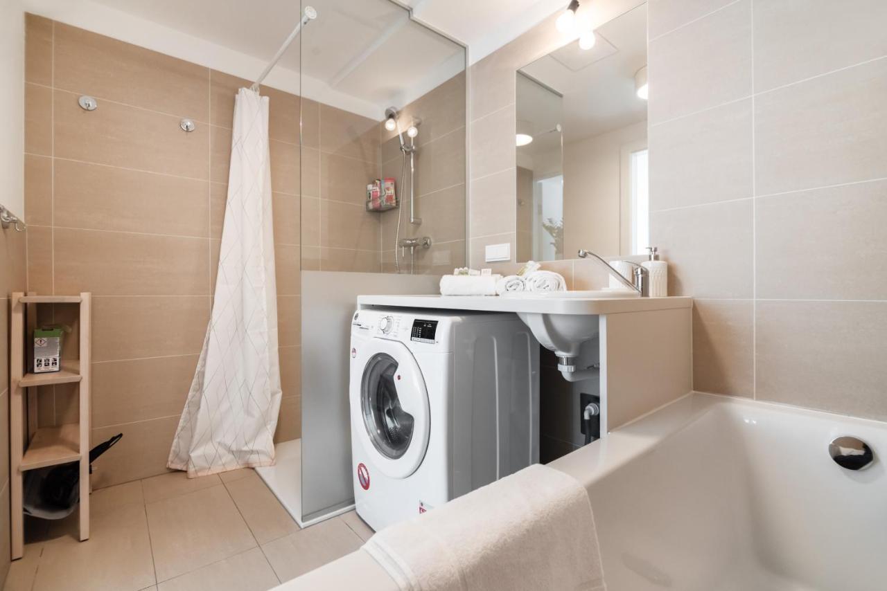 Immersed Into Vienna'S City Life And Yet A Retreat, Minimum 30 Nights 외부 사진
