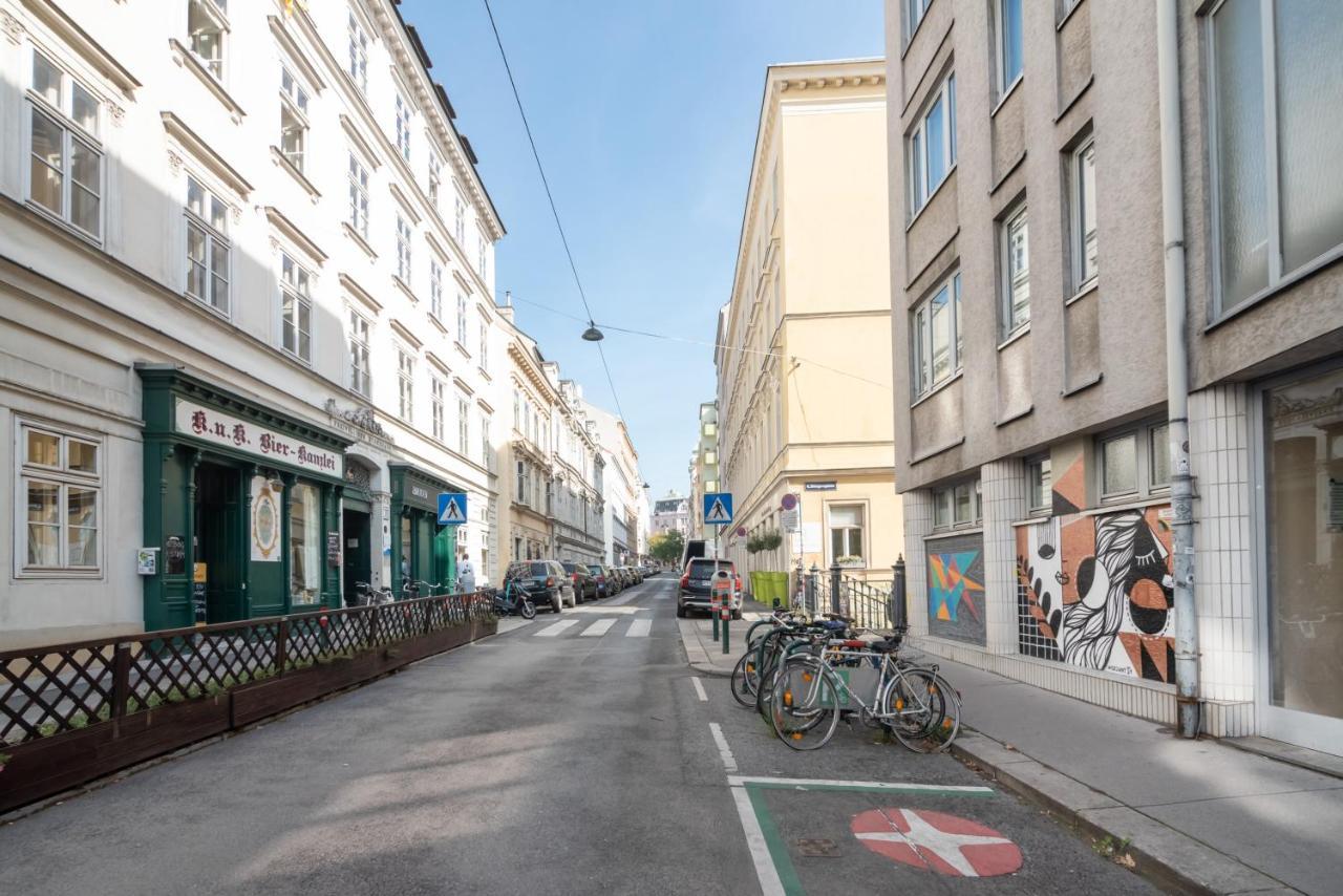 Immersed Into Vienna'S City Life And Yet A Retreat, Minimum 30 Nights 외부 사진